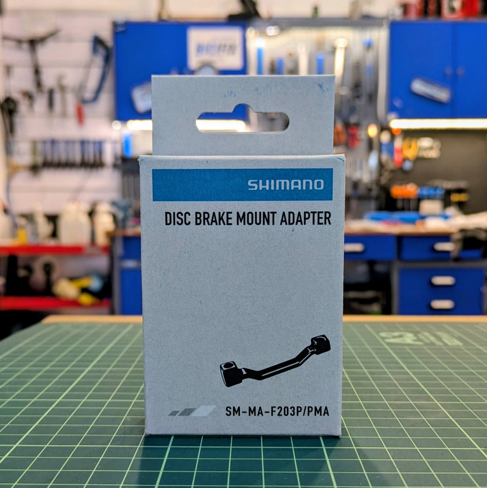 Adaptador Shimano SM-MA-F203P/PM para rotor de 203 mm Adaptador Shimano SM-MA-F203P/PM para rotor de 203 mm